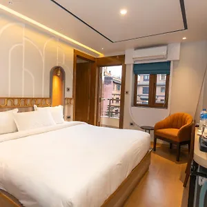 Ananta Katmandu